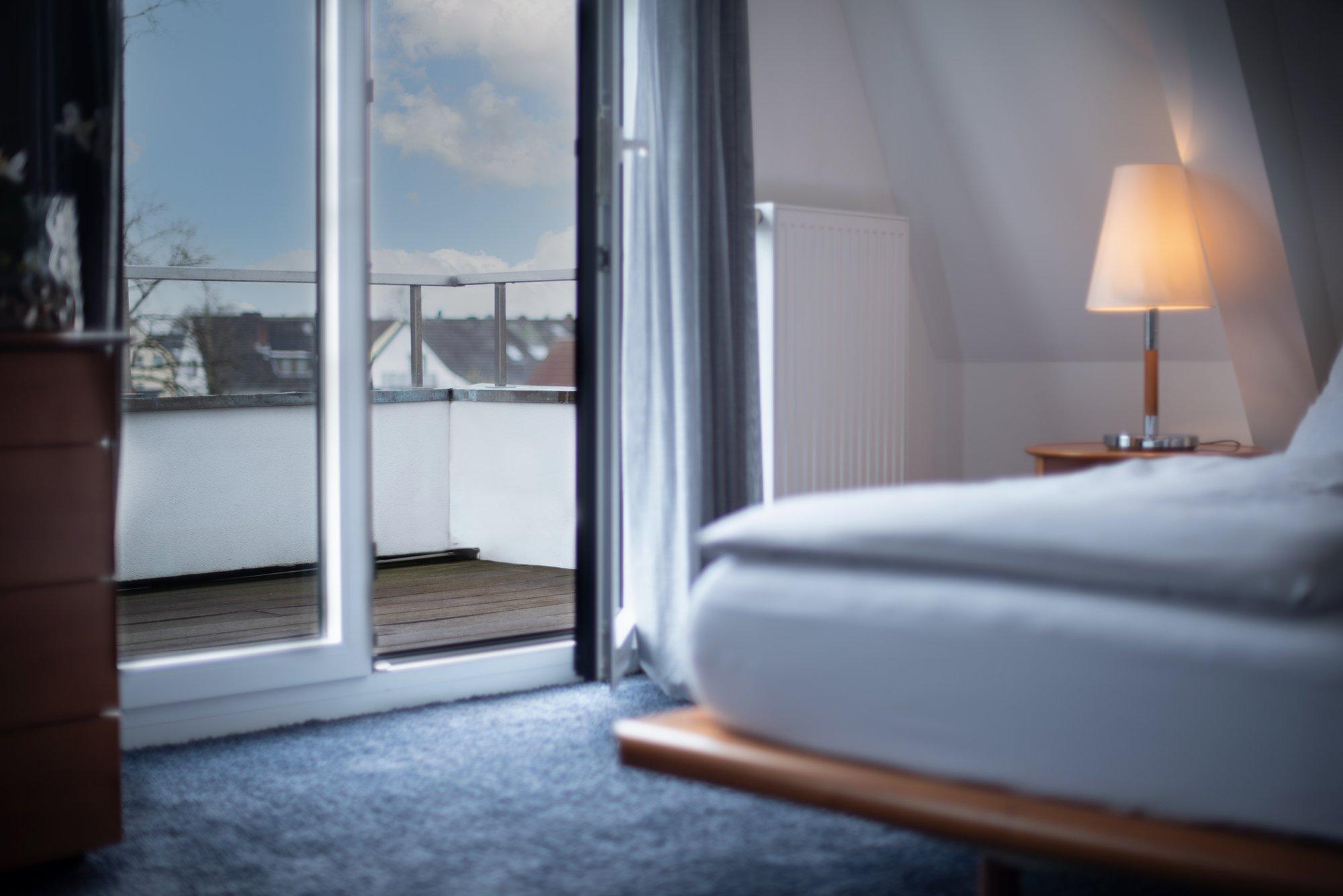 &Repeat Koeln Airport Hotel Екстериор снимка
