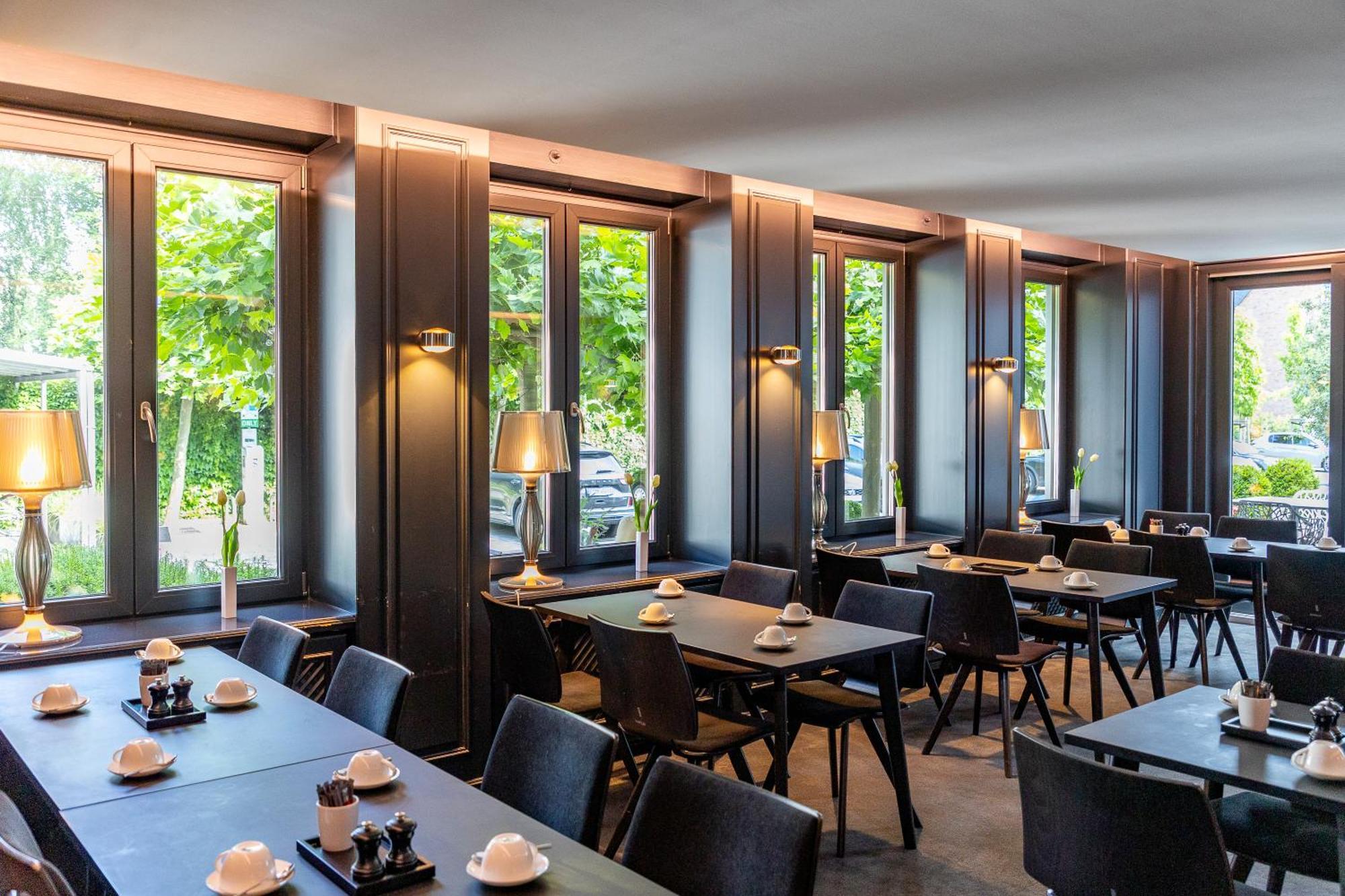 &Repeat Koeln Airport Hotel Екстериор снимка
